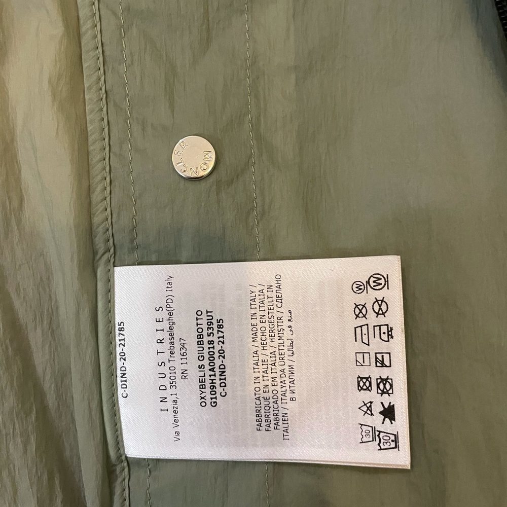 MONCLER CRAIG GREEN GRAPHIC LIGHTWEIGHT JACKET - Picture 12 of 13